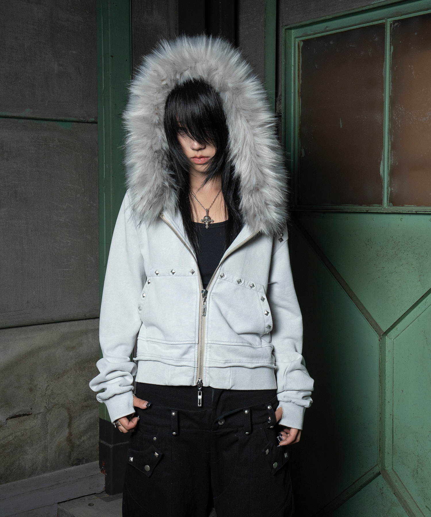 RESTOCK】TYPE CROSS FOX FUR HOODIE GRAY – Type Shade RESTOCK】TYPE CROSS FOX FUR HOODIE GRAY – Type Shade